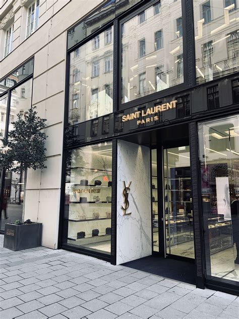 ysl store bellevue|ysl st laurent.